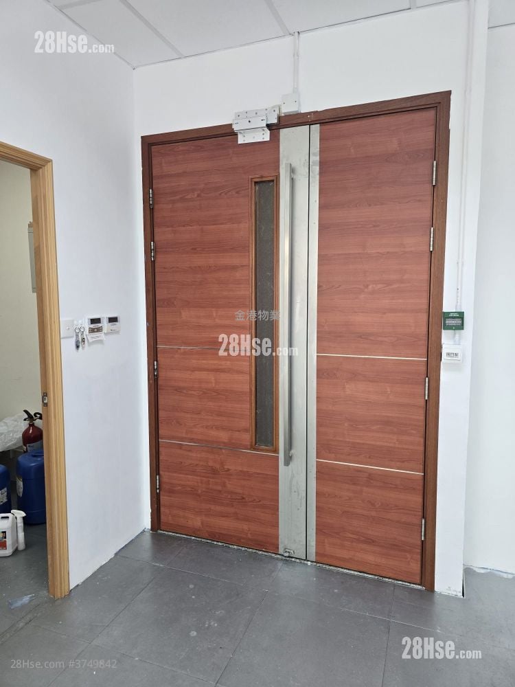 Tg Place Rental Studio