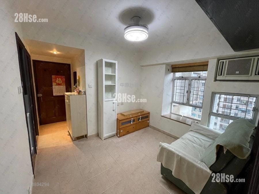 Kin Fai Building Sell 2 Bedrooms 344 ft²