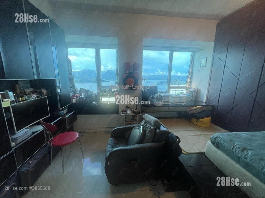 銀湖天峰 售盤 2 房 , 2 浴室 746 平方呎