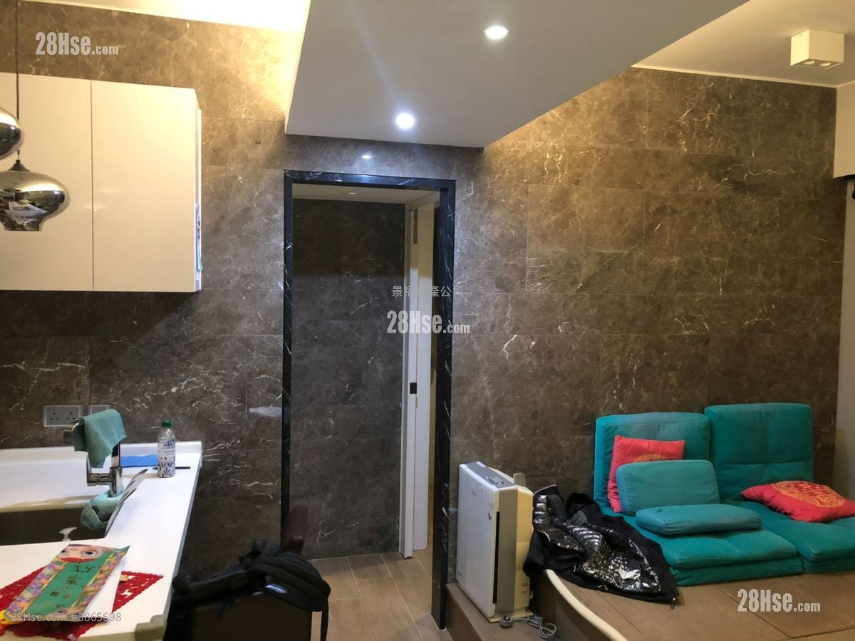 Kam Shing Building Rental 2 Bedrooms , 1 Bathroom 353 ft²