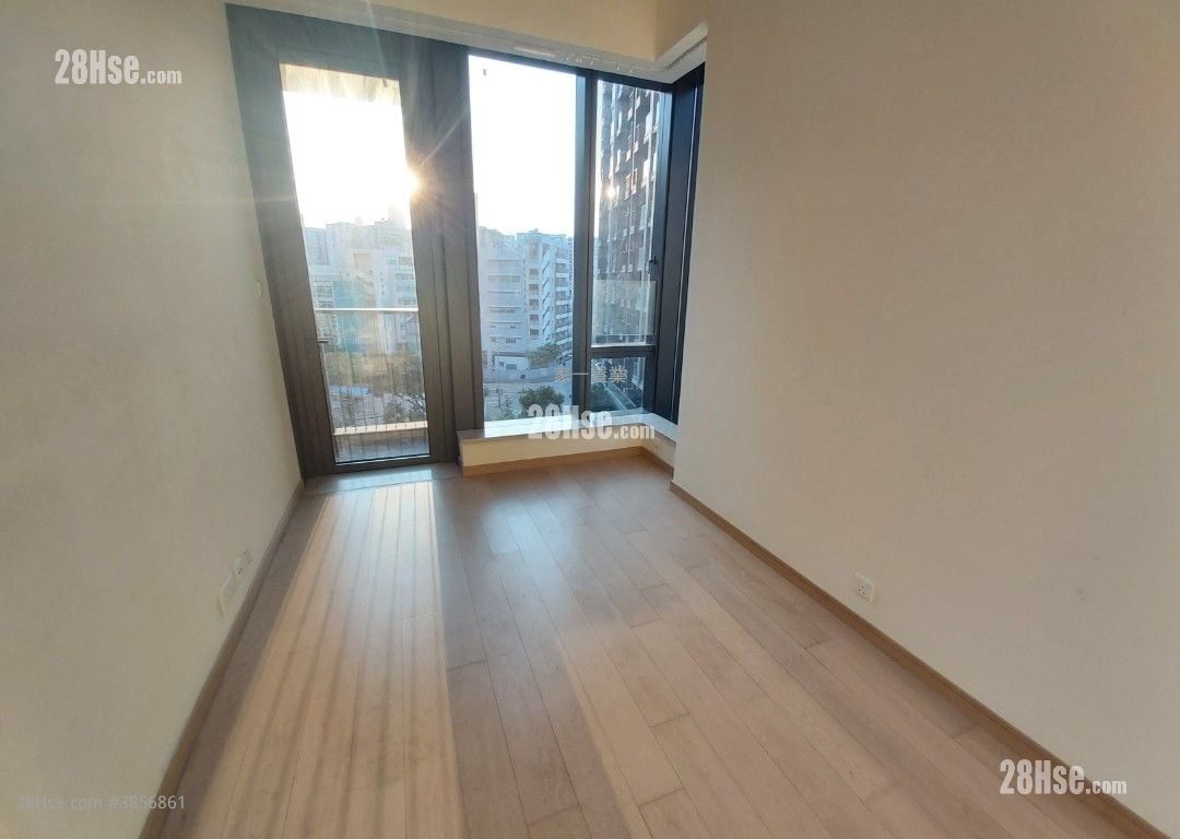 Mantin Heights Rental 3 Bedrooms , 1 Bathroom 689 ft²