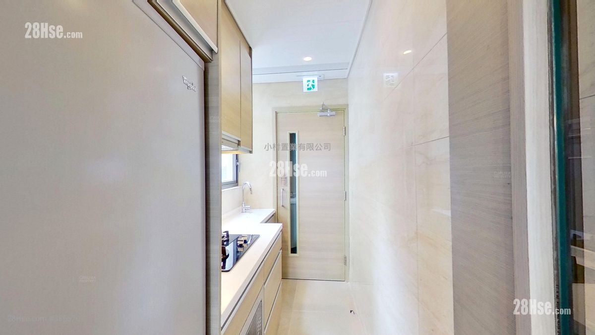 kitchen: 18 Catchick Street Rental 3 Bedrooms , 2 Bathrooms 550 ft²