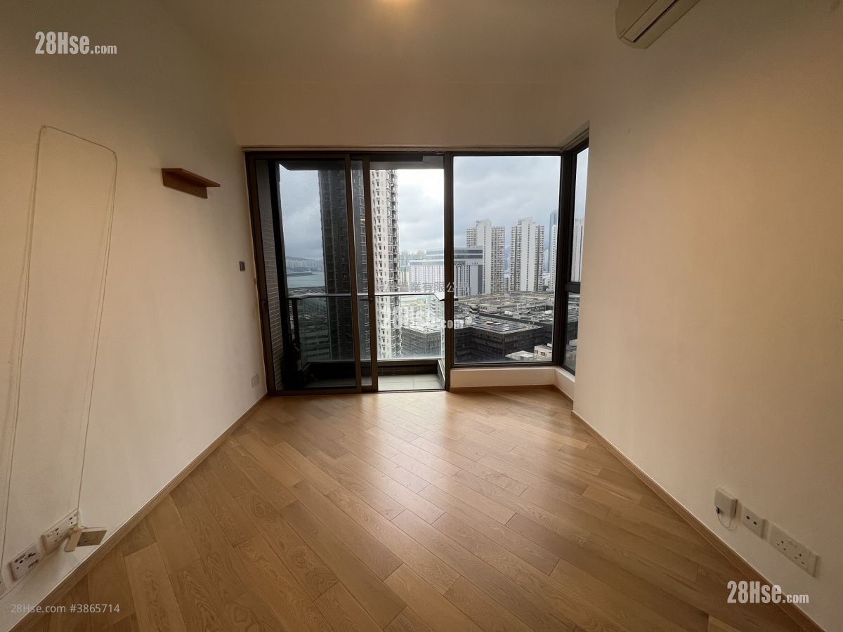 The Met. Focus Sell Studio , 1 Bathroom 241 ft²