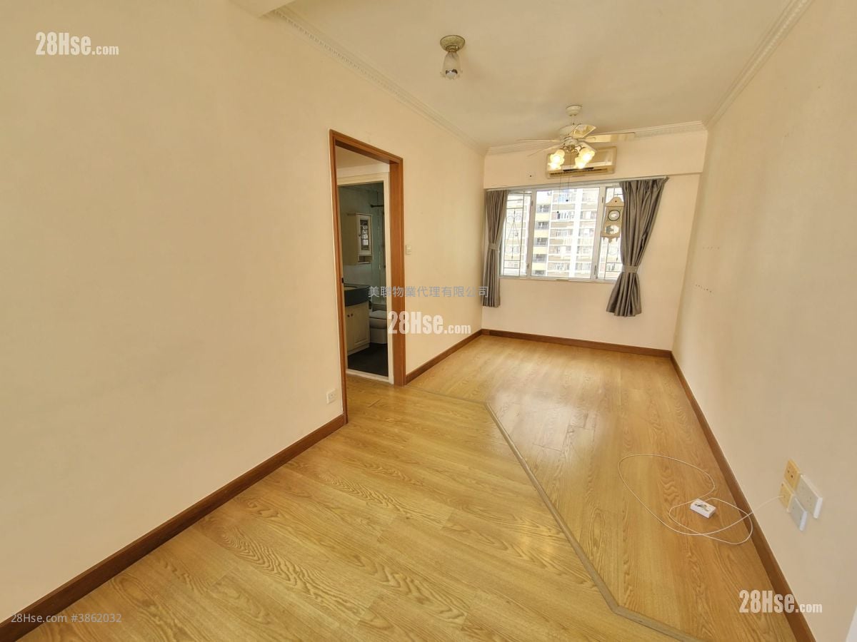 Golden Dragon Garden Rental 2 Bedrooms , 1 Bathroom 556 ft²