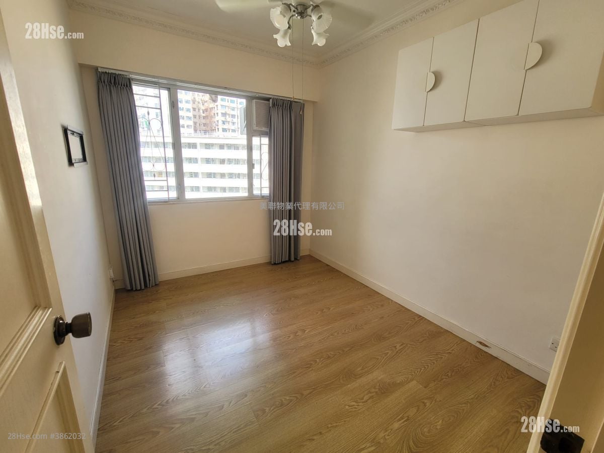 Golden Dragon Garden Rental 2 Bedrooms , 1 Bathroom 556 ft²