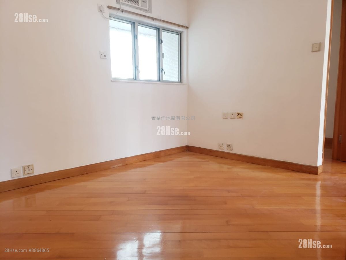 Lily Court Rental 2 Bedrooms , 1 Bathroom 357 ft²