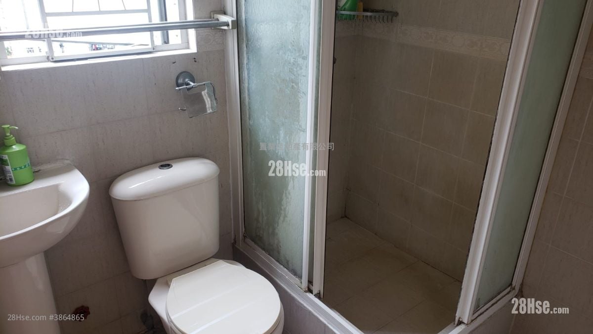 Lily Court Rental 2 Bedrooms , 1 Bathroom 357 ft²