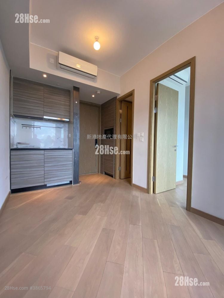 The Zutten Rental 1 Bedroom , 1 Bathroom 266 ft²