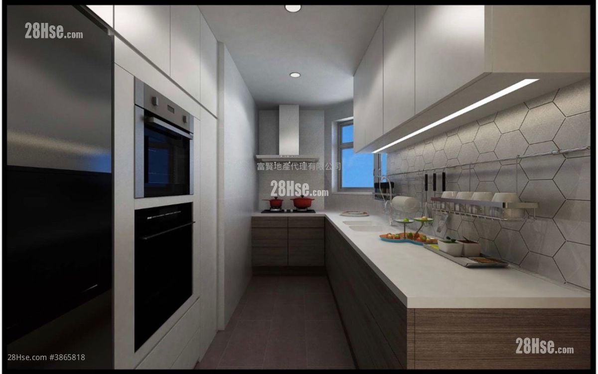 Bellagio Sell 5+ Bedrooms , 3 Bathrooms 817 ft²