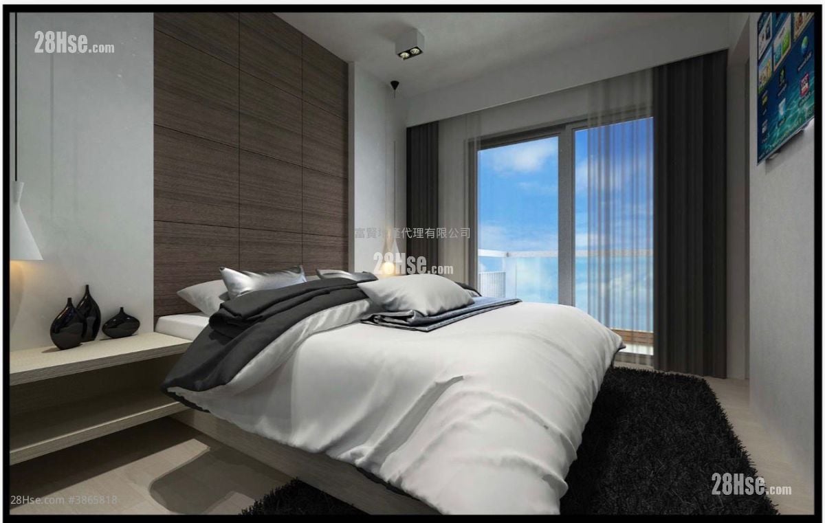 Bellagio Sell 5+ Bedrooms , 3 Bathrooms 817 ft²