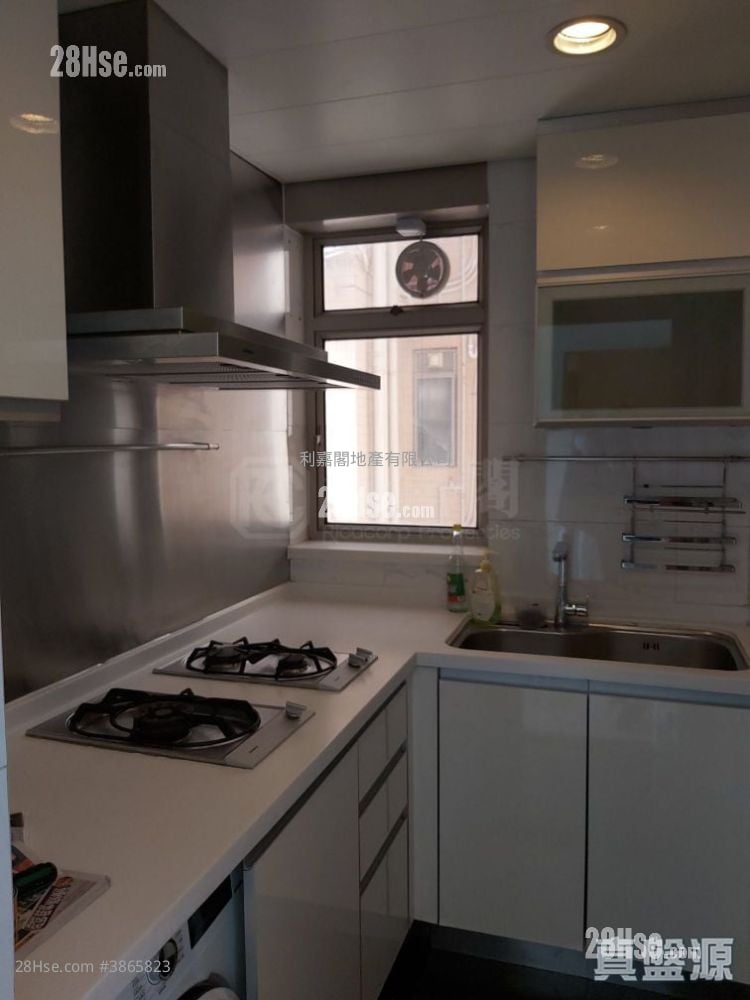 Vision City Rental 2 Bedrooms , 1 Bathroom 506 ft²