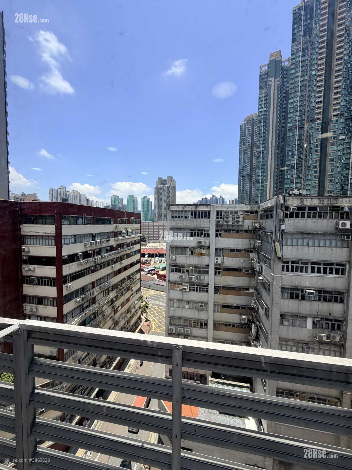 Sun Cheong Industrial Building Rental 1 Bedroom 1,050 ft²