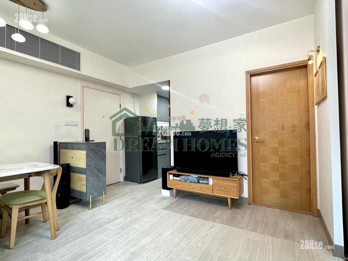Vantage Park Sell 1 Bedroom , 1 Bathroom 405 ft²