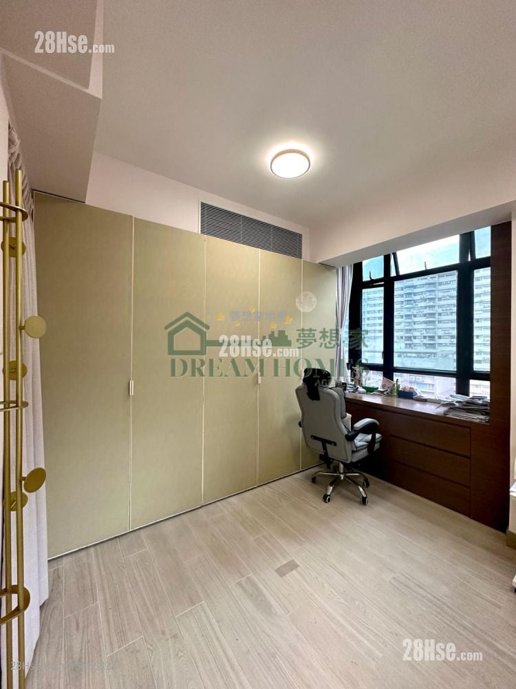 Vantage Park Sell 1 Bedroom , 1 Bathroom 405 ft²