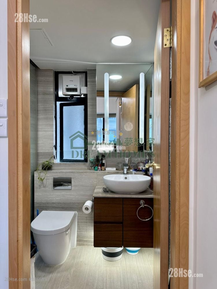 Vantage Park Sell 1 Bedroom , 1 Bathroom 405 ft²