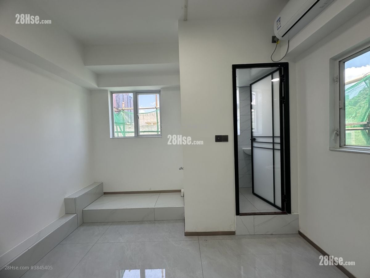 Universal Industrial Centre Rental