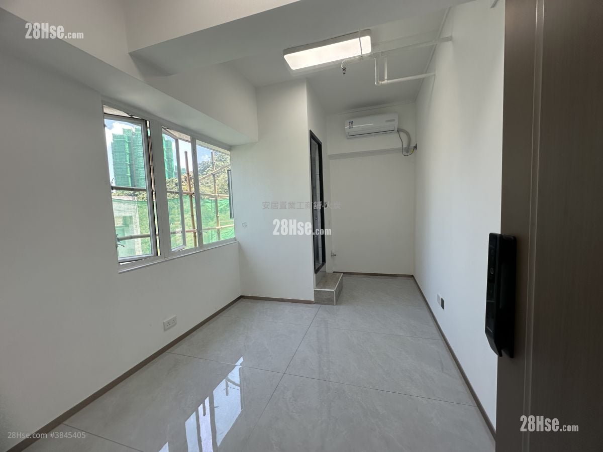 Universal Industrial Centre Rental