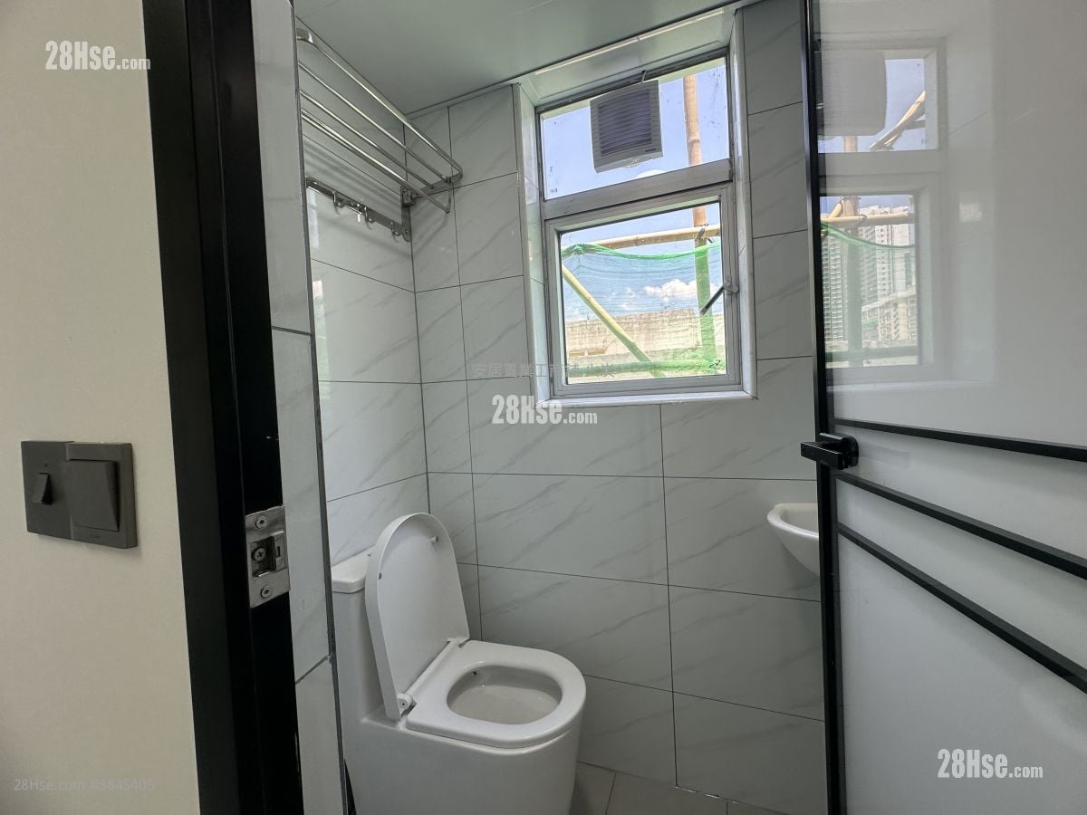 Universal Industrial Centre Rental