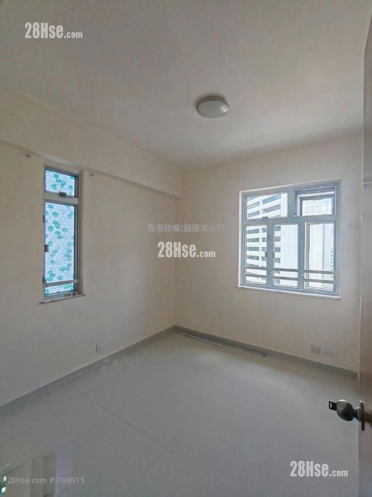 Pearl City Mansion Rental 2 Bedrooms , 1 Bathroom