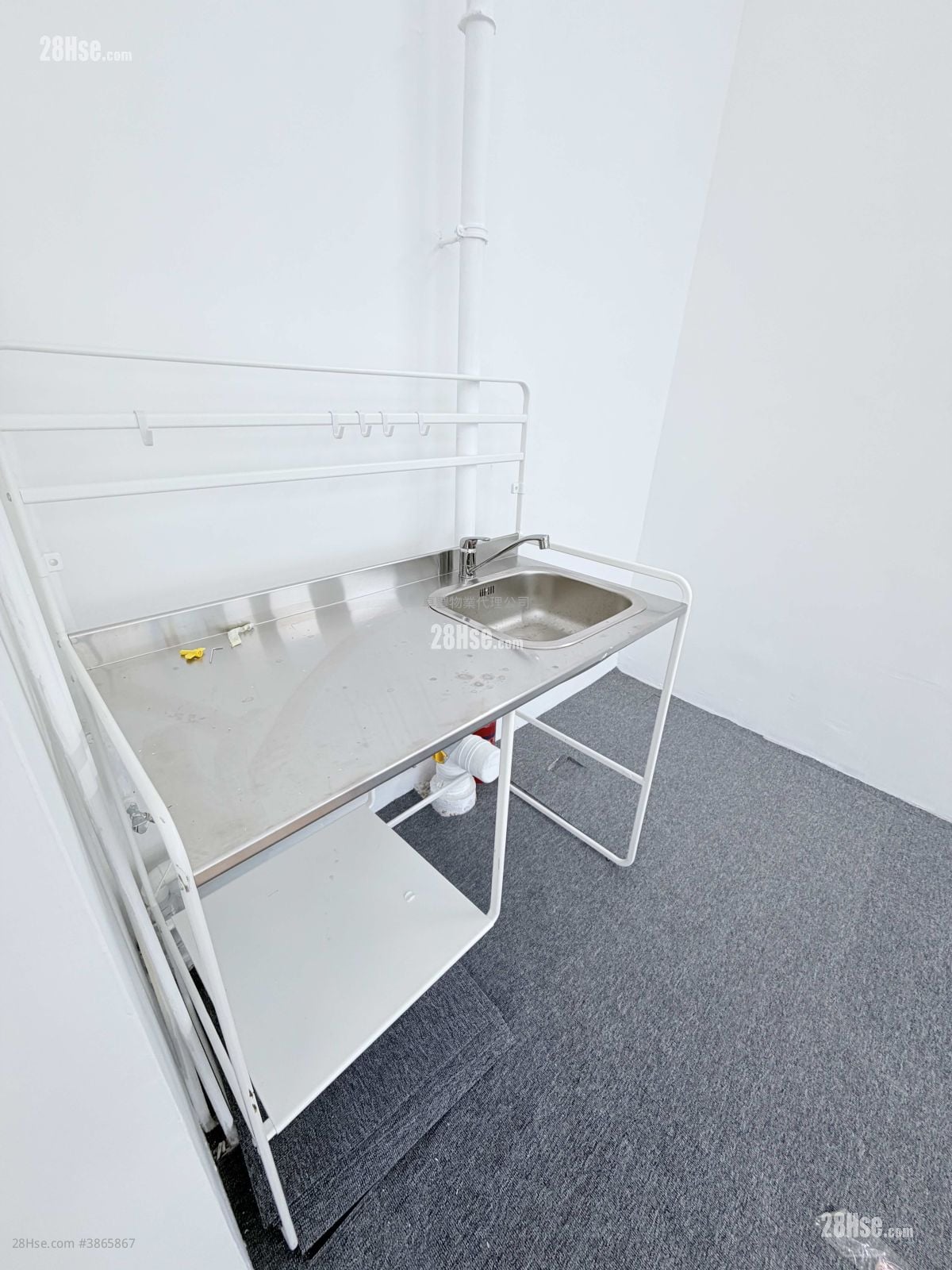Ceo Tower Rental Studio 500 ft²