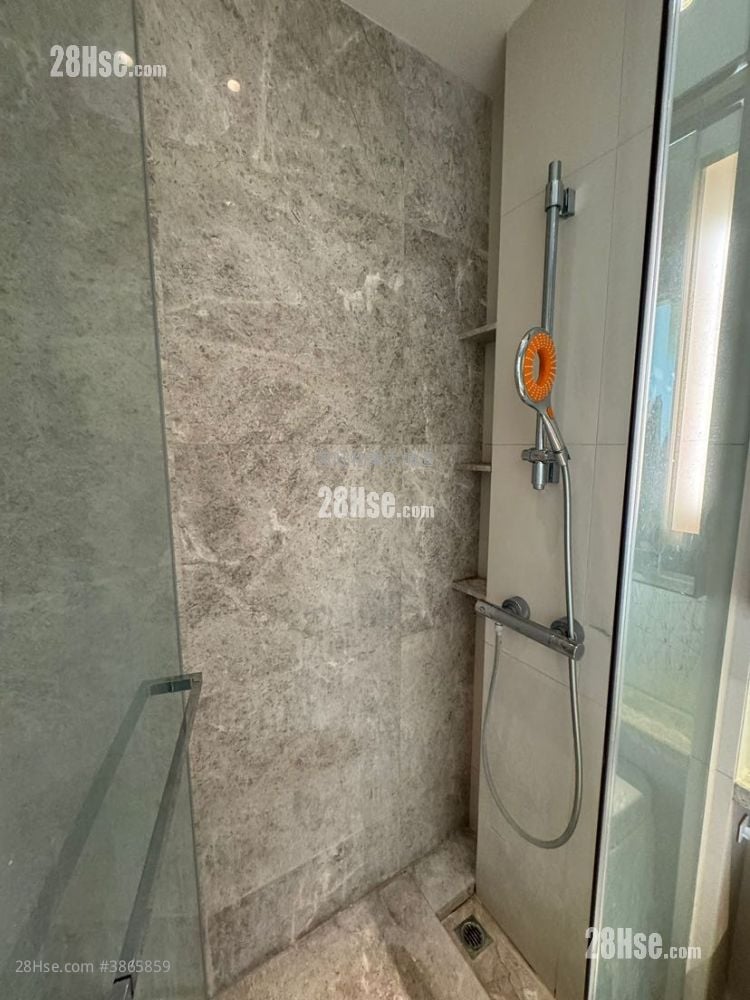 Gardenia Rental 1 Bedroom , 1 Bathroom 270 ft²