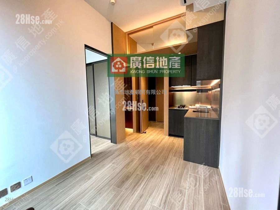 Aquila Square Mile Rental 1 Bedroom , 1 Bathroom 255 ft²
