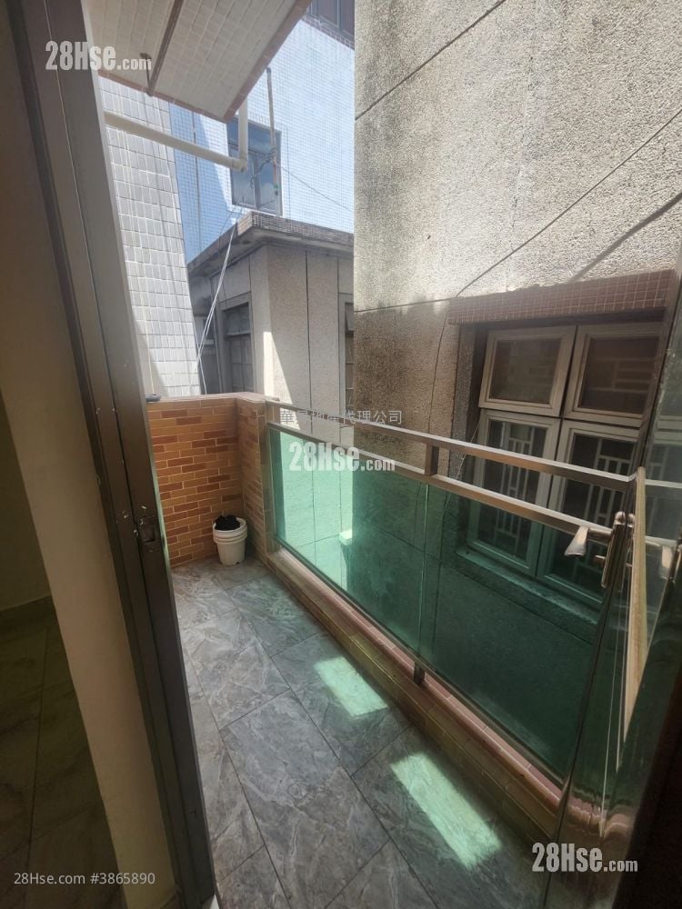 Village Rental 1 Bedroom , 1 Bathroom 430 ft²