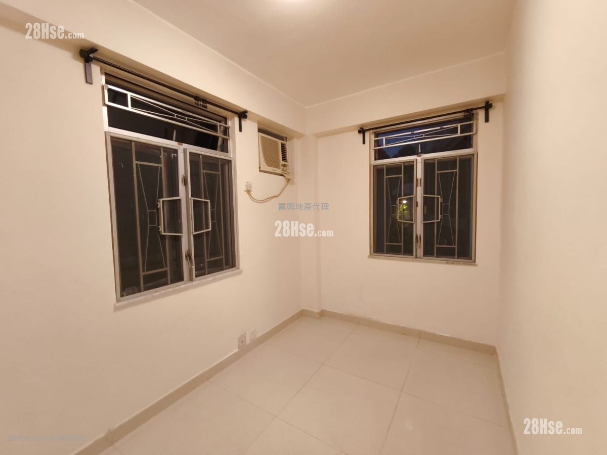 Sha Tin Wai Village Sell 2 Bedrooms , 1 Bathroom