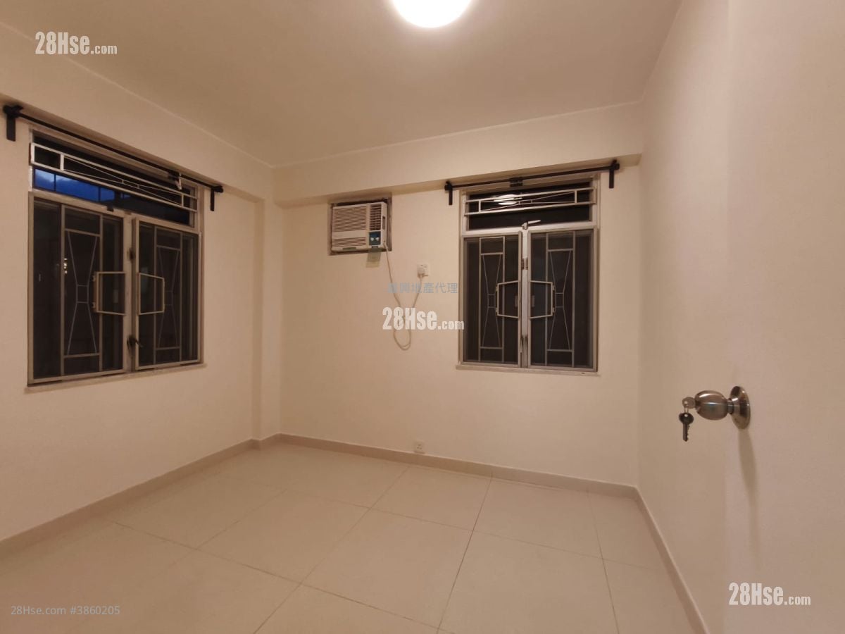 Sha Tin Wai Village Sell 2 Bedrooms , 1 Bathroom