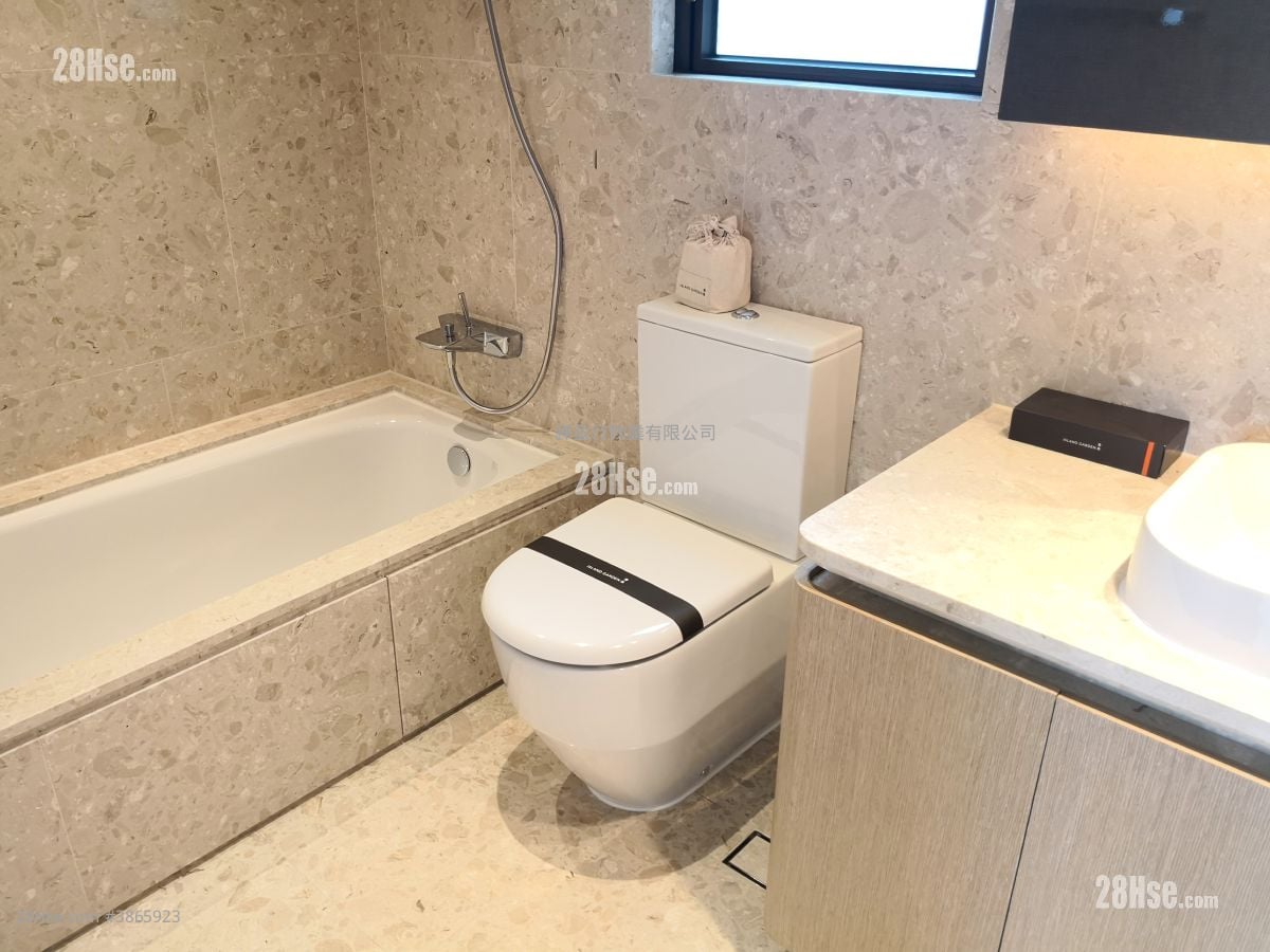 Island Garden Rental 3 Bedrooms , 2 Bathrooms 862 ft²