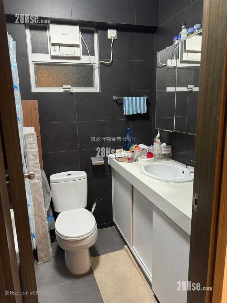 Lei King Wan Rental 2 Bedrooms , 1 Bathroom 539 ft²