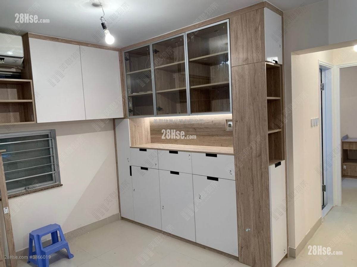 Laguna City Sell 2 Bedrooms 517 ft²
