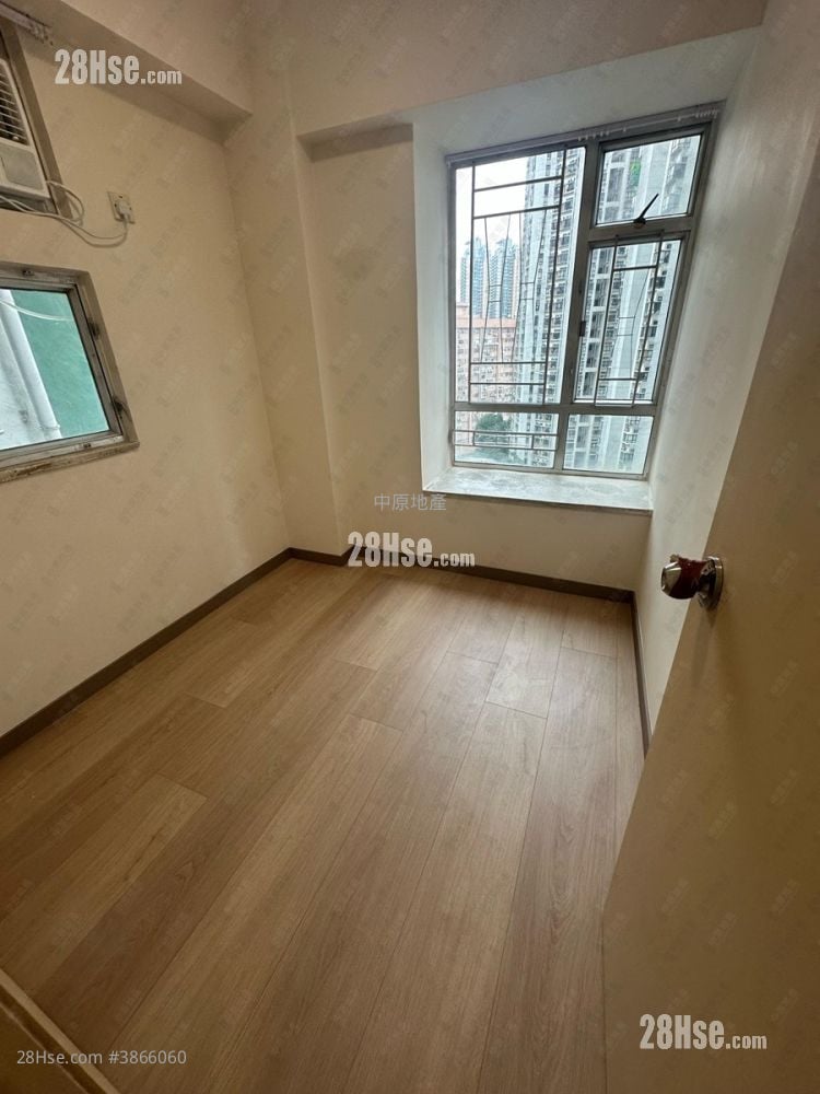 Greenland Garden Sell 2 Bedrooms , 1 Bathroom 330 ft²