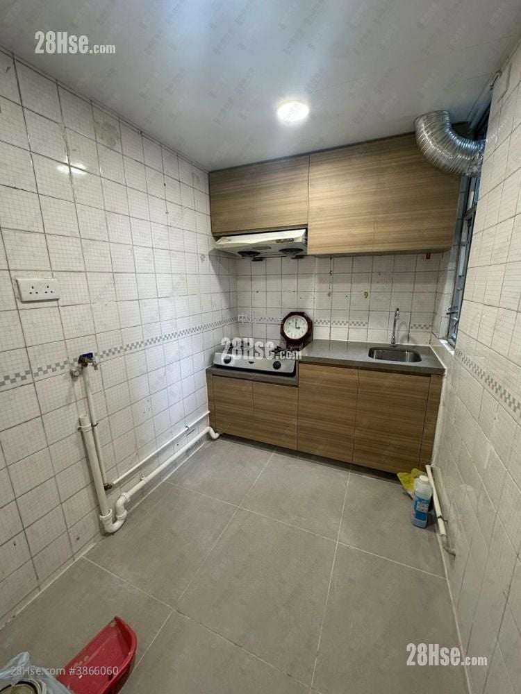 Greenland Garden Sell 2 Bedrooms , 1 Bathroom 330 ft²