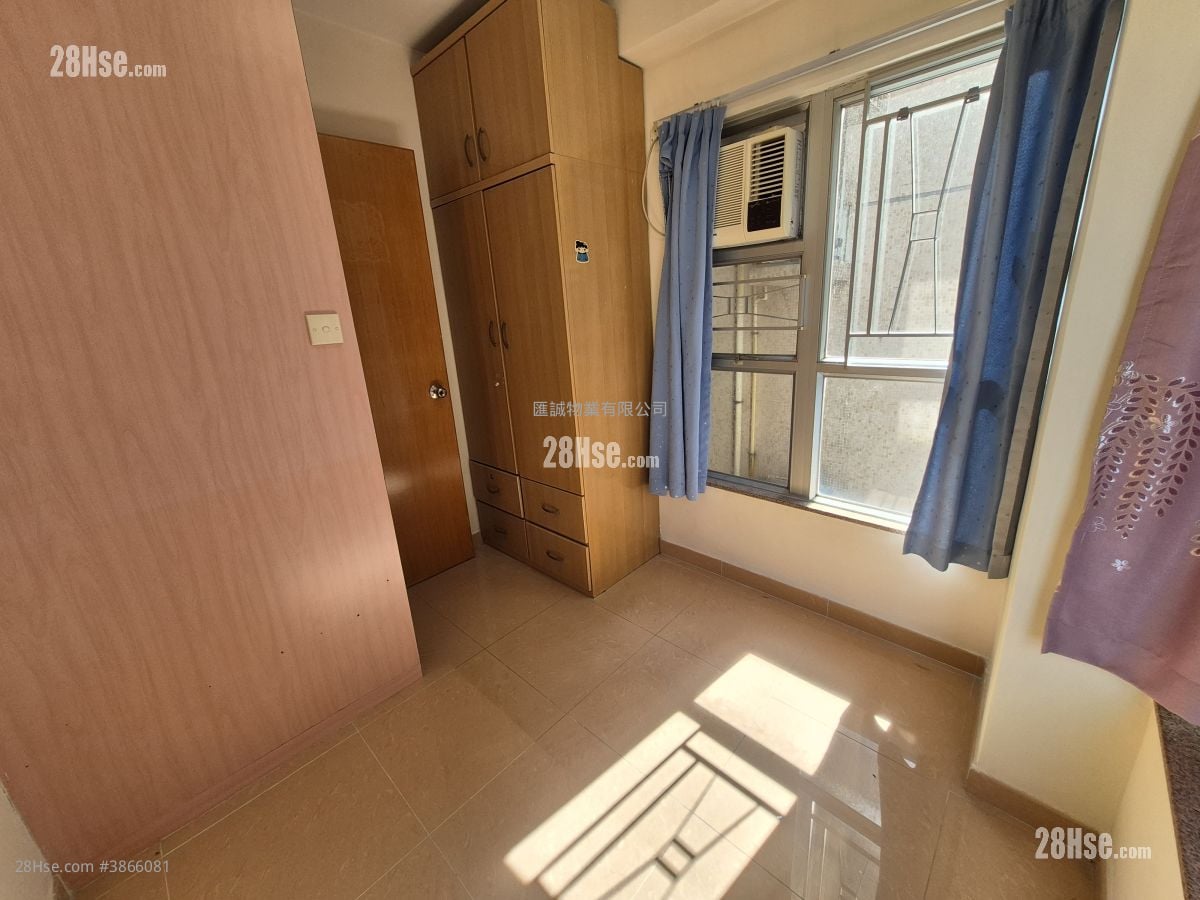 Bailey Garden Sell 3 Bedrooms , 1 Bathroom 467 ft²