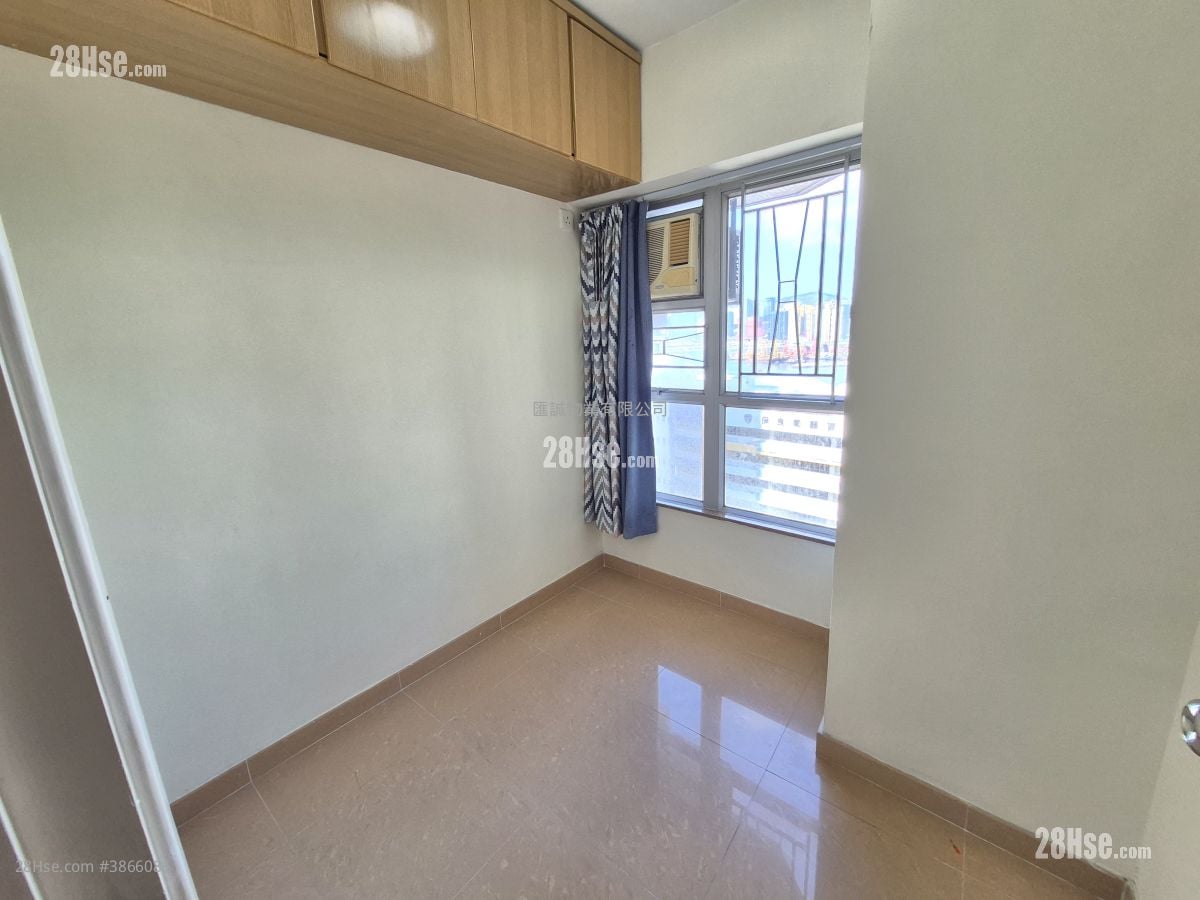 Bailey Garden Sell 3 Bedrooms , 1 Bathroom 467 ft²