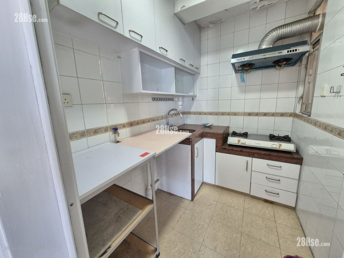 Bailey Garden Sell 3 Bedrooms , 1 Bathroom 467 ft²