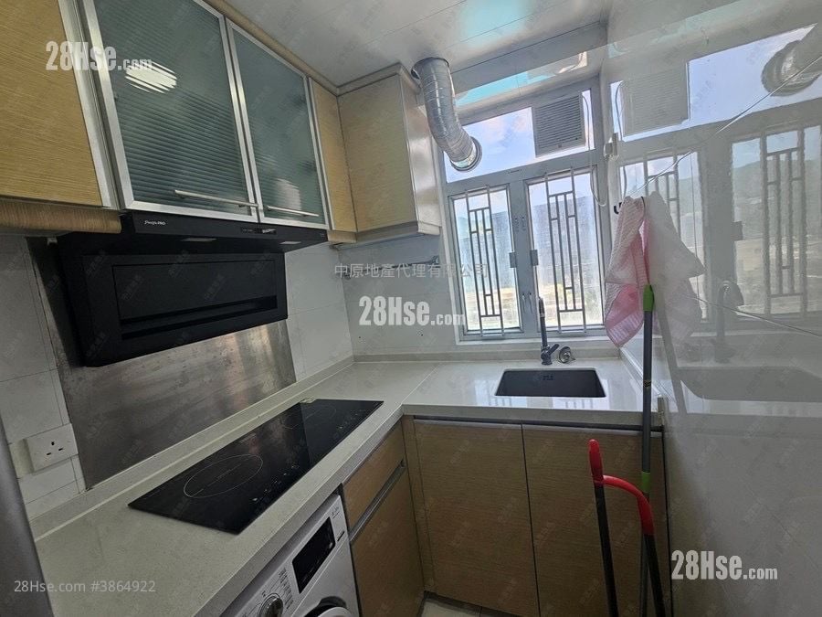 Jubilee Garden Rental 498 ft²