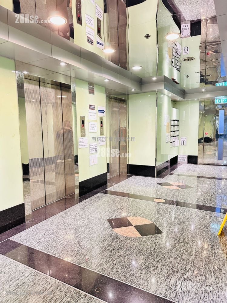 香港纱厂工业大厦6期 租盘 4 房
