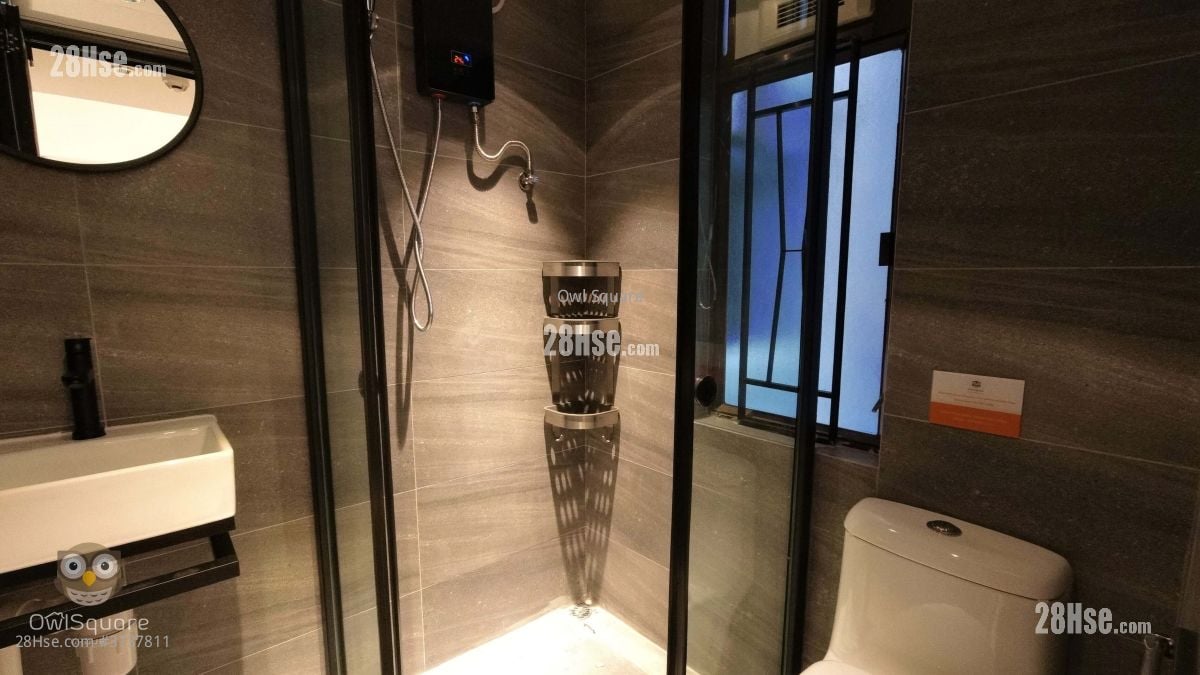 Friendship Mansion Rental 1 Bedroom , 1 Bathroom 130 ft²