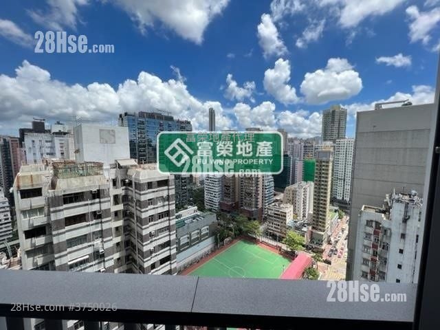Skypark Sell 2 Bedrooms , 1 Bathroom 540 ft²