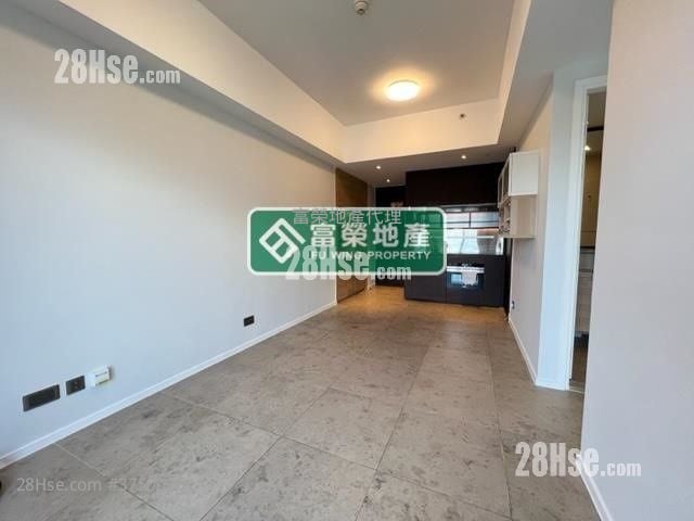 Skypark Sell 2 Bedrooms , 1 Bathroom 540 ft²