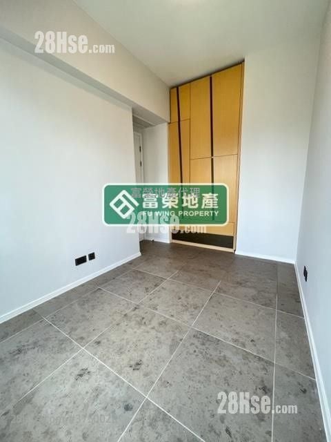 Skypark Sell 2 Bedrooms , 1 Bathroom 540 ft²