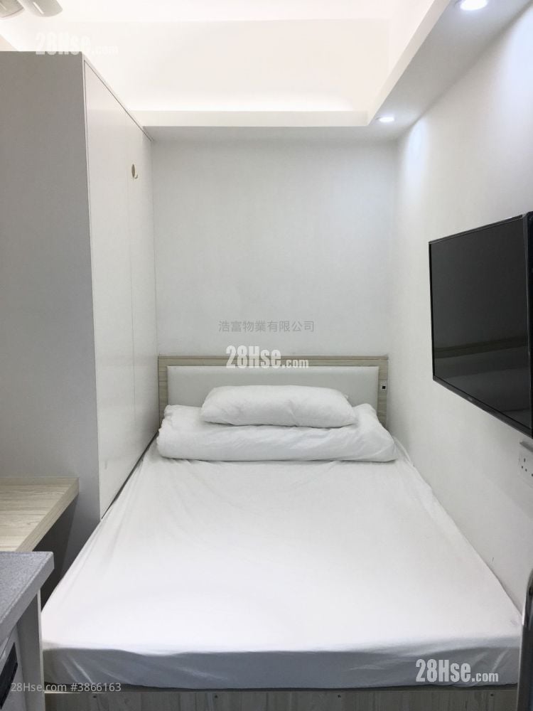Fok Cheong Building Rental Studio , 1 Bathroom 130 ft²