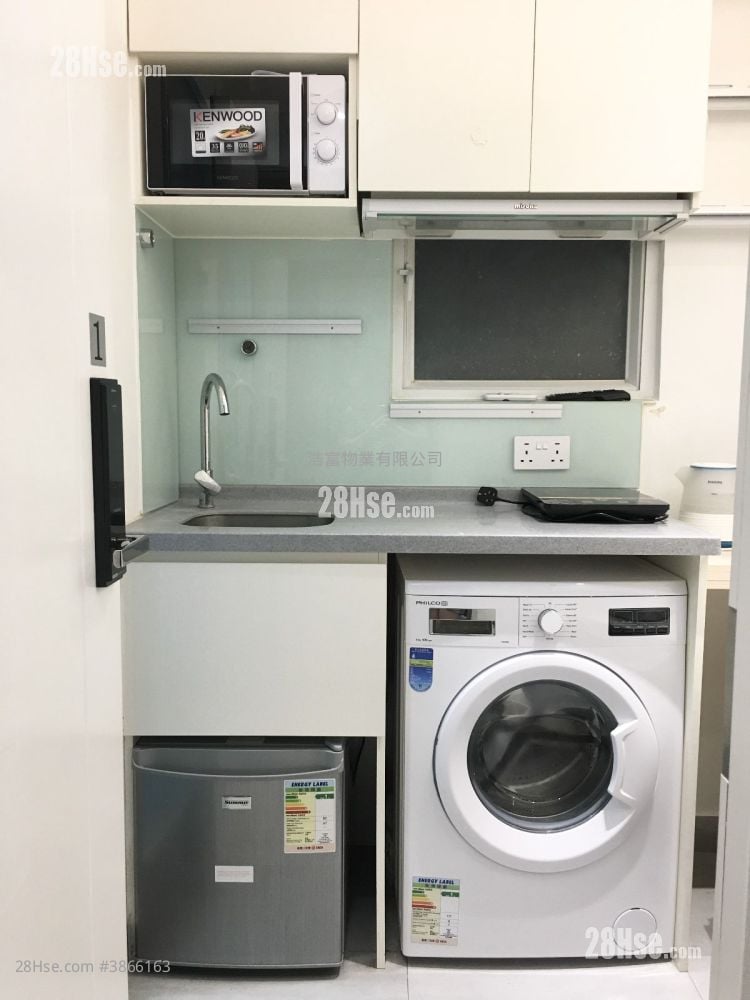 Fok Cheong Building Rental Studio , 1 Bathroom 130 ft²