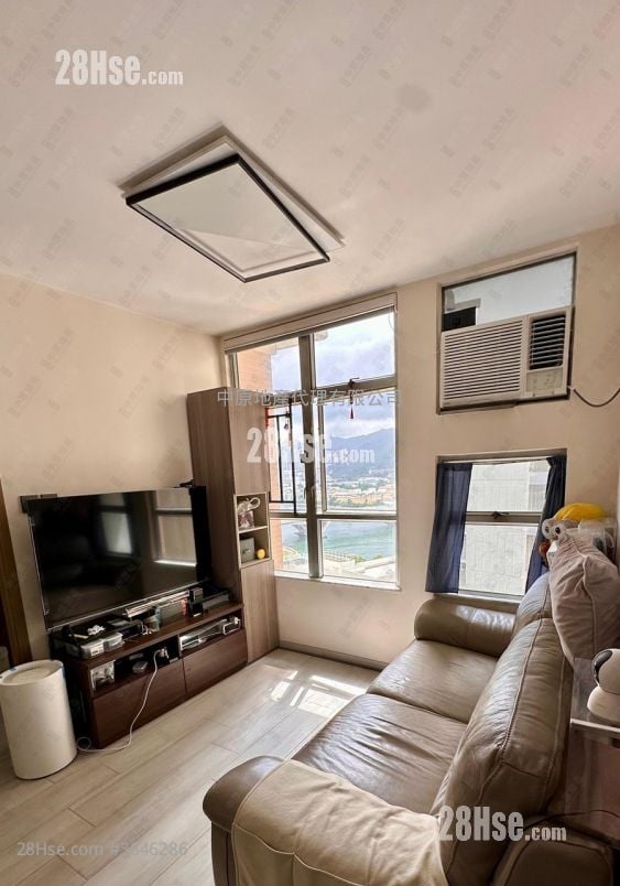 Kam Tai Court Sell 2 Bedrooms , 1 Bathroom 521 ft²