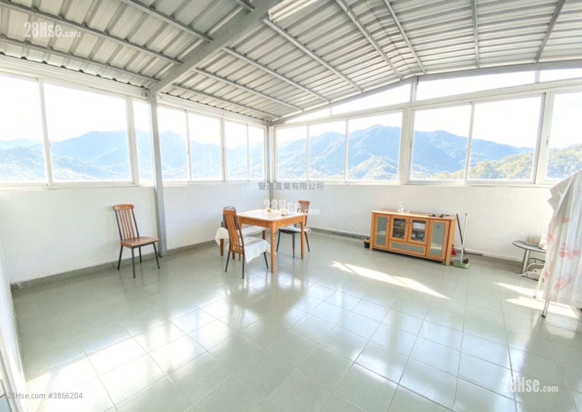 Village Sell 3 Bedrooms , 1 Bathroom 700 ft²