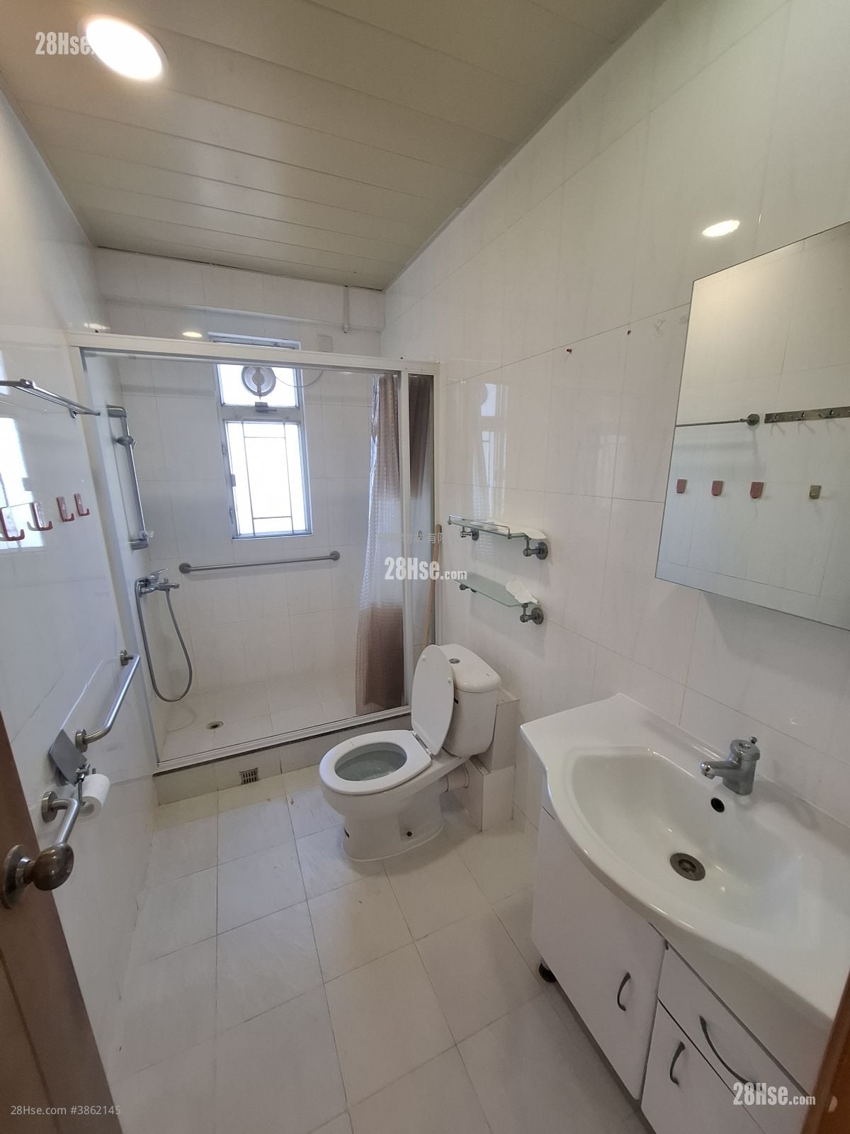 Wing Ying Mansion Sell 4 Bedrooms , 2 Bathrooms 1,032 ft²