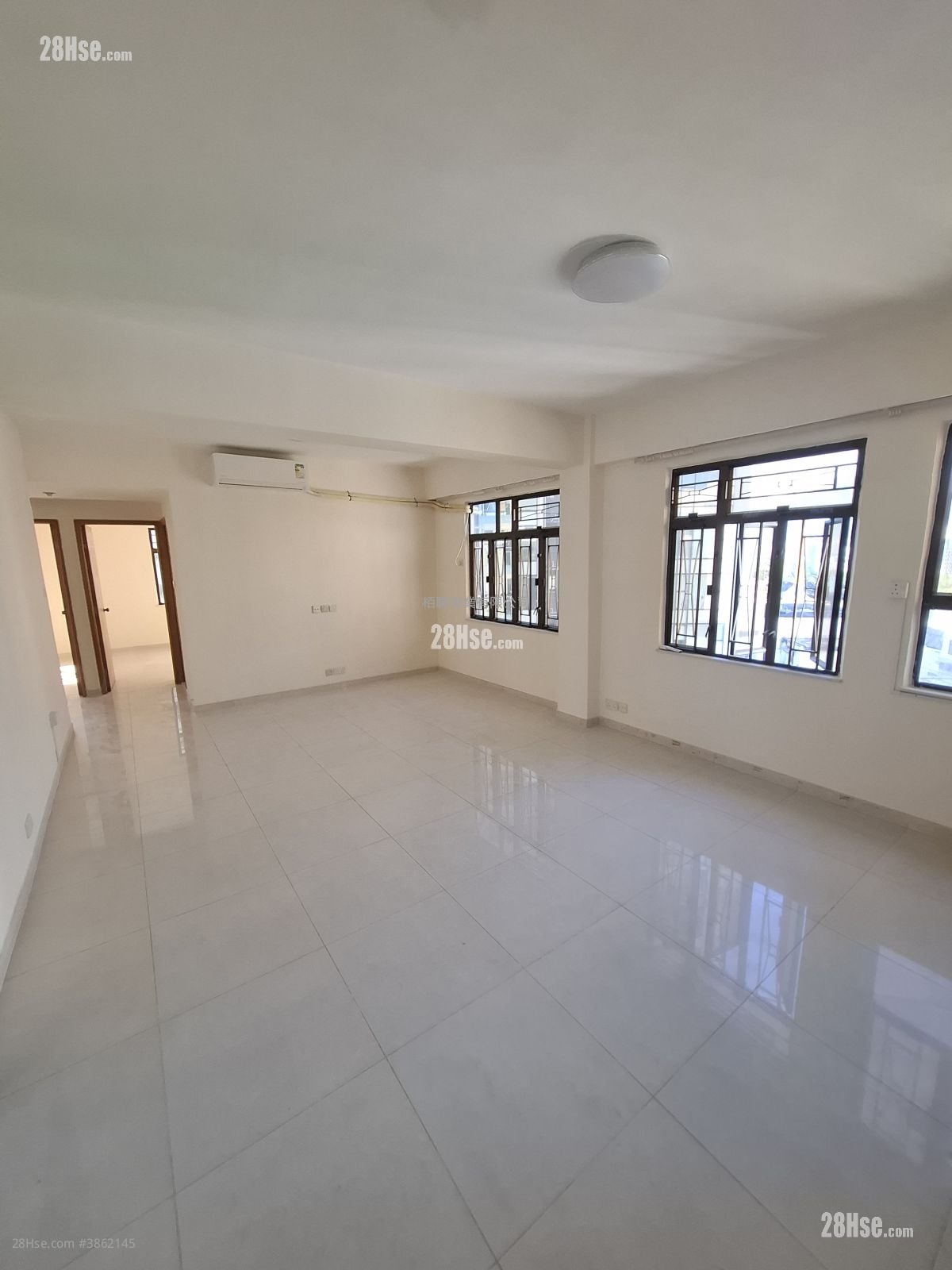 Wing Ying Mansion Sell 4 Bedrooms , 2 Bathrooms 1,032 ft²