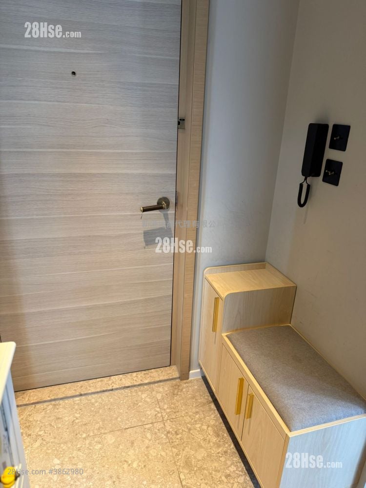 Artisan Garden Rental 1 Bedroom , 1 Bathroom 303 ft²